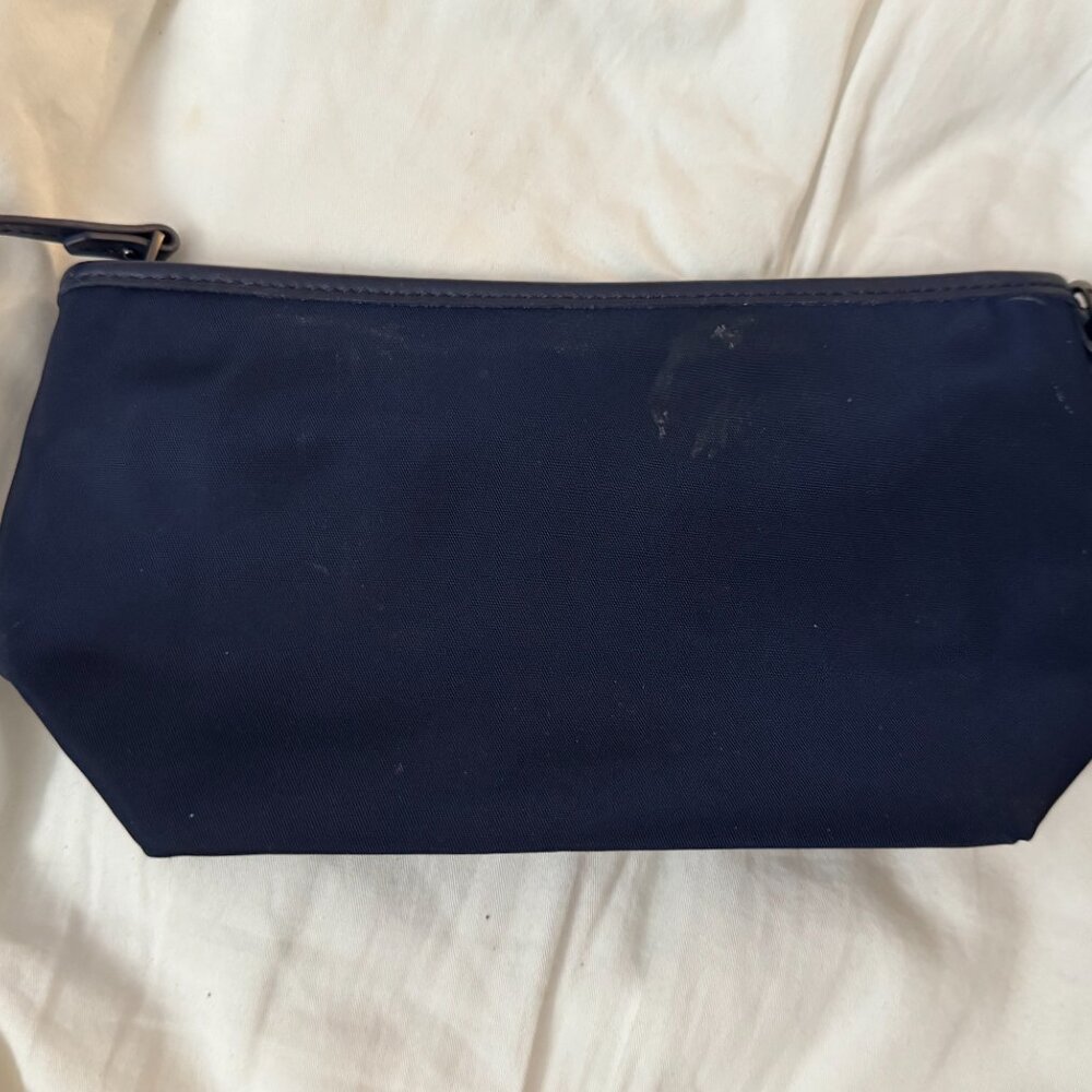 Tumi Black Toiletry Bag - Picture 4 of 8